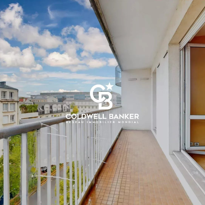 Magnifique appartement traversant  110m2 avec terrasses et jardin SUD 100m2