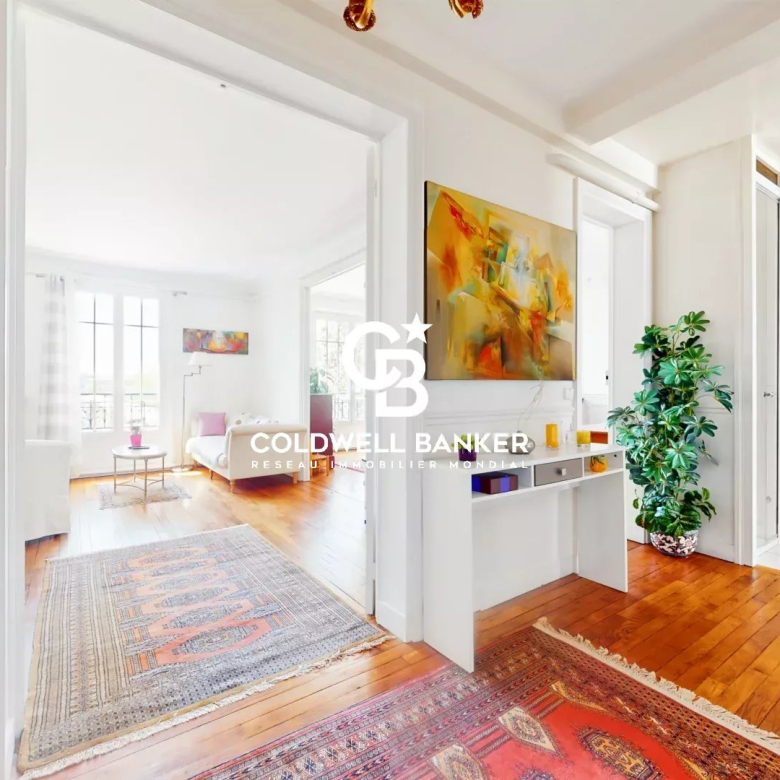 Appartement – Rez-de-Jardin d’Exception  – 80 m² – Jardin 250 m² – Deux Garages