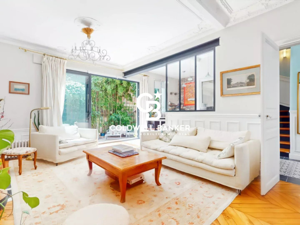 Belle maison traversante rénovée avec jardin SUD