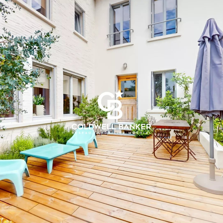 Mougins – Les Colles: Prestigious property with panoramic views of the village