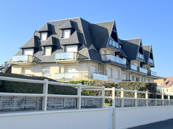 Exceptionnel appartement en front de mer