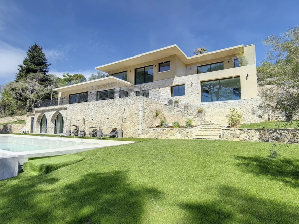 Cannes / Le Cannet – Vue mer exceptionnelle