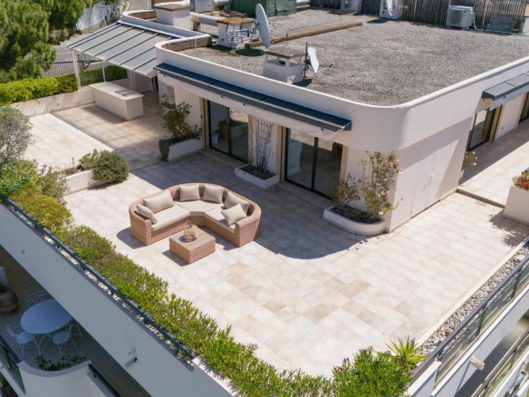 PENTHOUSE – CANNES OXFORD – VUE PANORAMIQUE