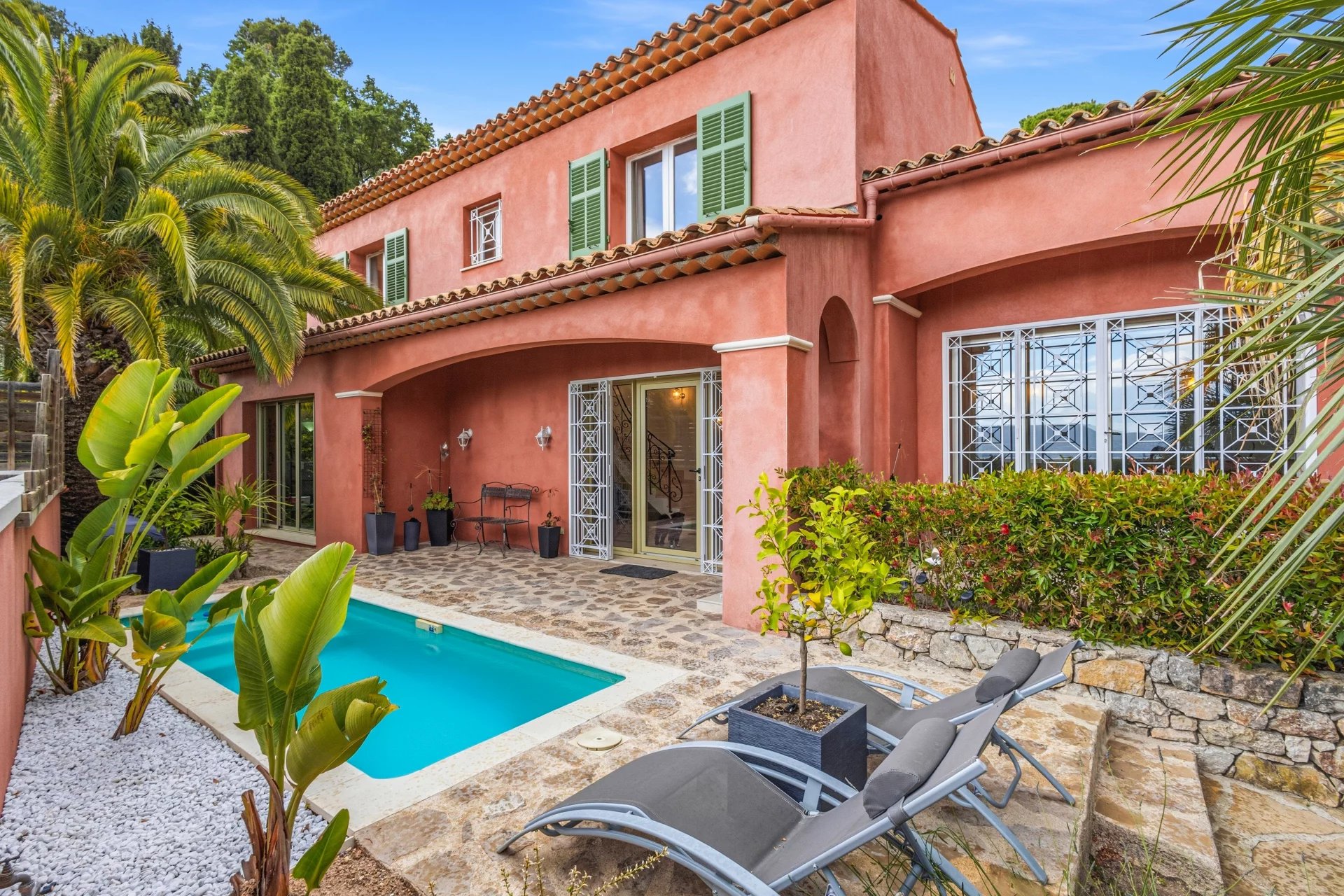 Villa au Cannet Victoria Villa provençale rénovée avec piscine et jardin au Cannet Victoria.