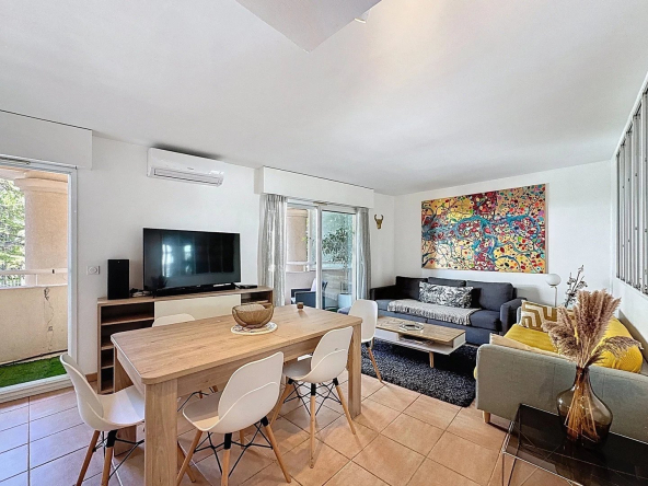 Apartment T4 - Palm Beach - Terrace, Garage &amp; Cave
