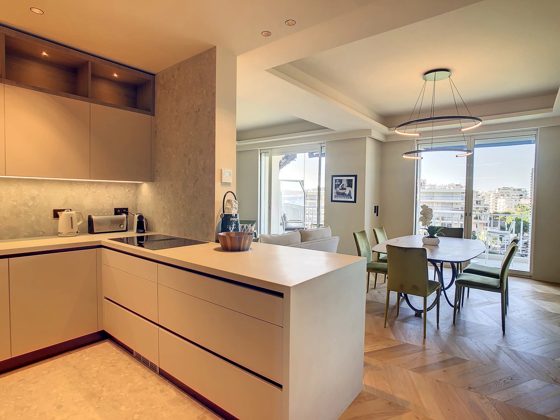 bad7c0c3f20ff41d18dd00b411a34e2e_3094117266_1920-original