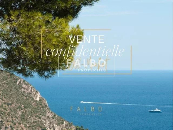 For sale house access sea on foot in Malmousque Marseille 7 °