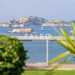 Penthouse last floor sea view Corniche Kennedy Marseille 13007