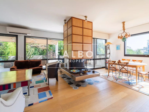 Apartment last floor Luxury terrace T5 Marseille 8th beaches