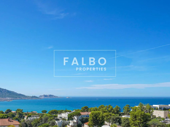 Villa vue mer domaine sécurisé prisé Marseille 7° 7°