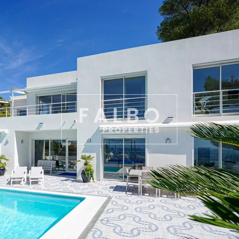 Château de charme restauré à vendre à proximité d’Anduze et d’Uzès aux portes des Cévennes