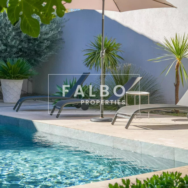 Contemporary 200m² house with sea view in Carry-le-Rouet