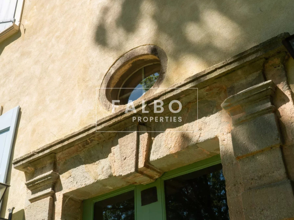 Château de charme restauré à vendre à proximité d’Anduze et d’Uzès aux portes des Cévennes