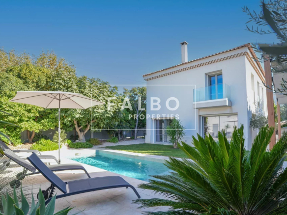 Villa contemporaine carré d’or, 4ch, piscine, Marseille 8e