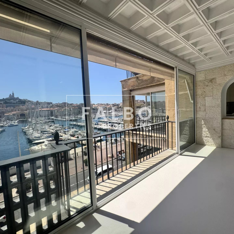 Villa d’architecte de bord de mer domaine sécurisé La Ciotat