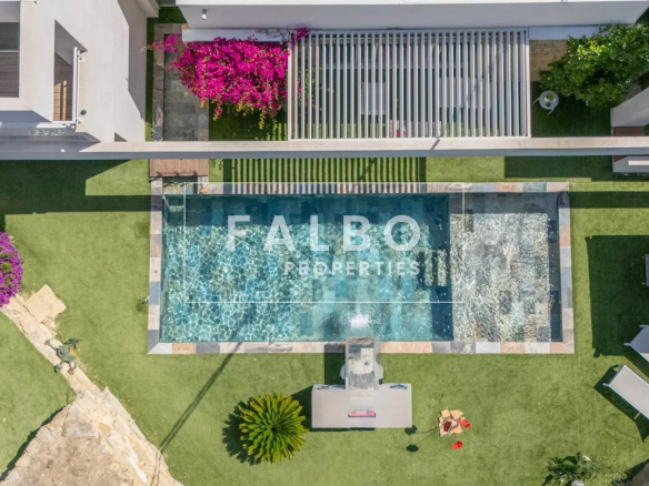 Villa d’architecte de bord de mer domaine sécurisé La Ciotat