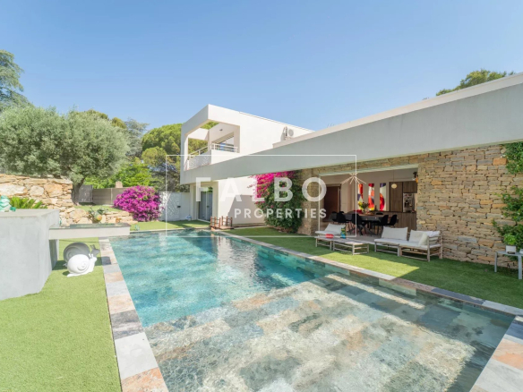Villa d’architecte de bord de mer domaine sécurisé La Ciotat