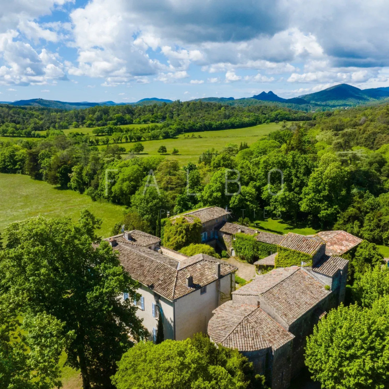 Photo de bien immobilier de luxe | Propriétés De Charme