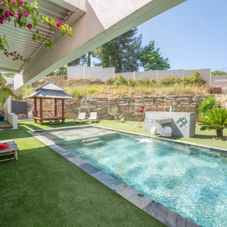 Luxury real estate photo | Charming Properties