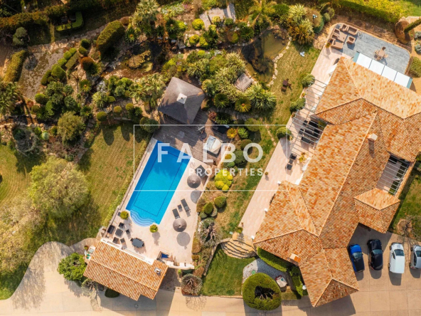 Sea view villa on large landscaped land La Ciotat
