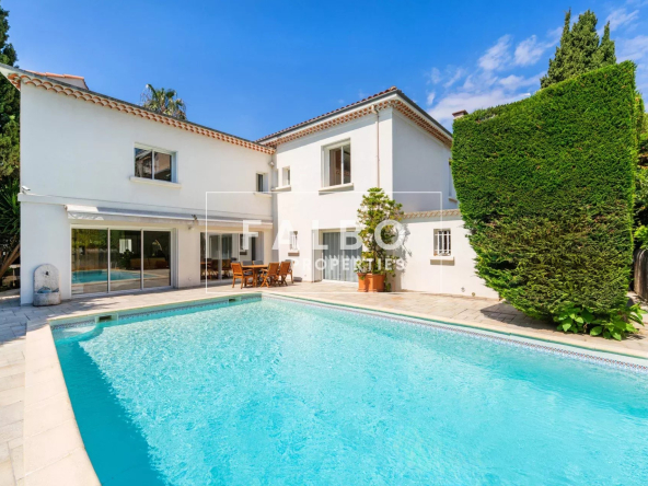 Maison familiale au coeur du carré d’or Marseille 8e