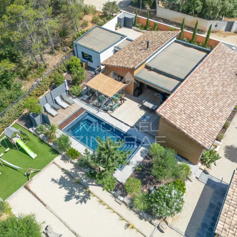 Appartement traversant avec vue mer panoramique