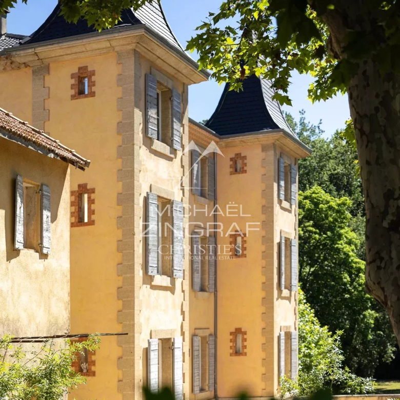 Villa avec piscine entre Aix-en-Provence et Marseille