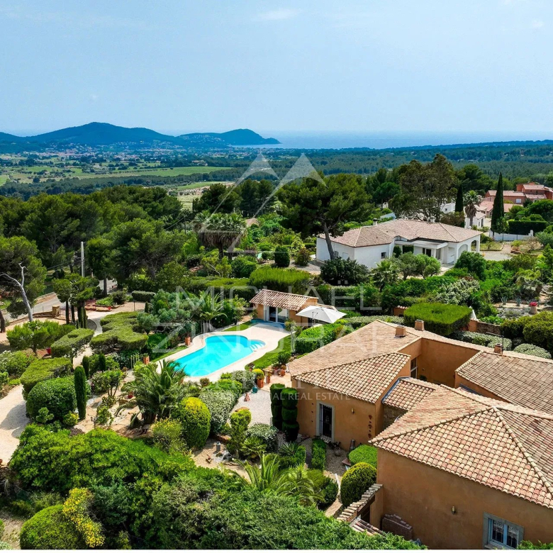 Charming country house near Aix-en-Provence