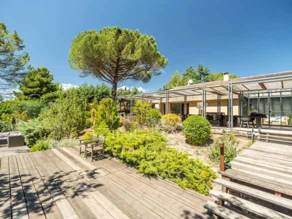 Villa d’architecte au cœur de la nature