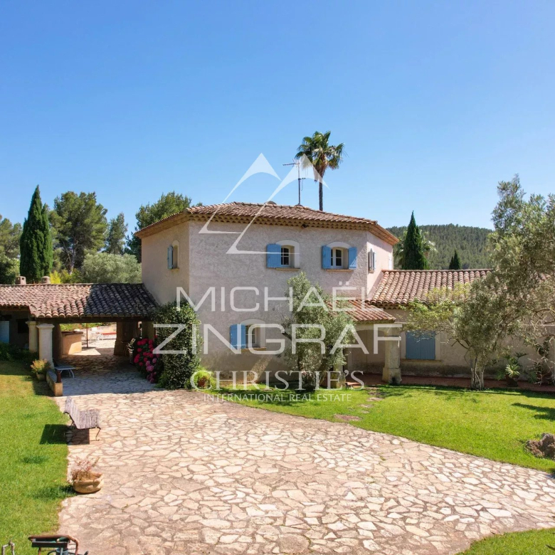 Demeure de charme du XIX siècle – Provence