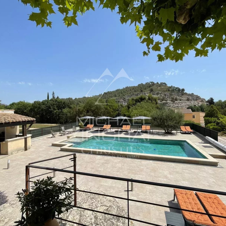 ENSUÈS-LA-REDONNE – HOUSE WITH SEA VIEW