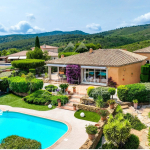 Villa avec piscine et vue – La Cadière d’Azur
