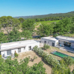 Propriété avec 2 villas contemporaine