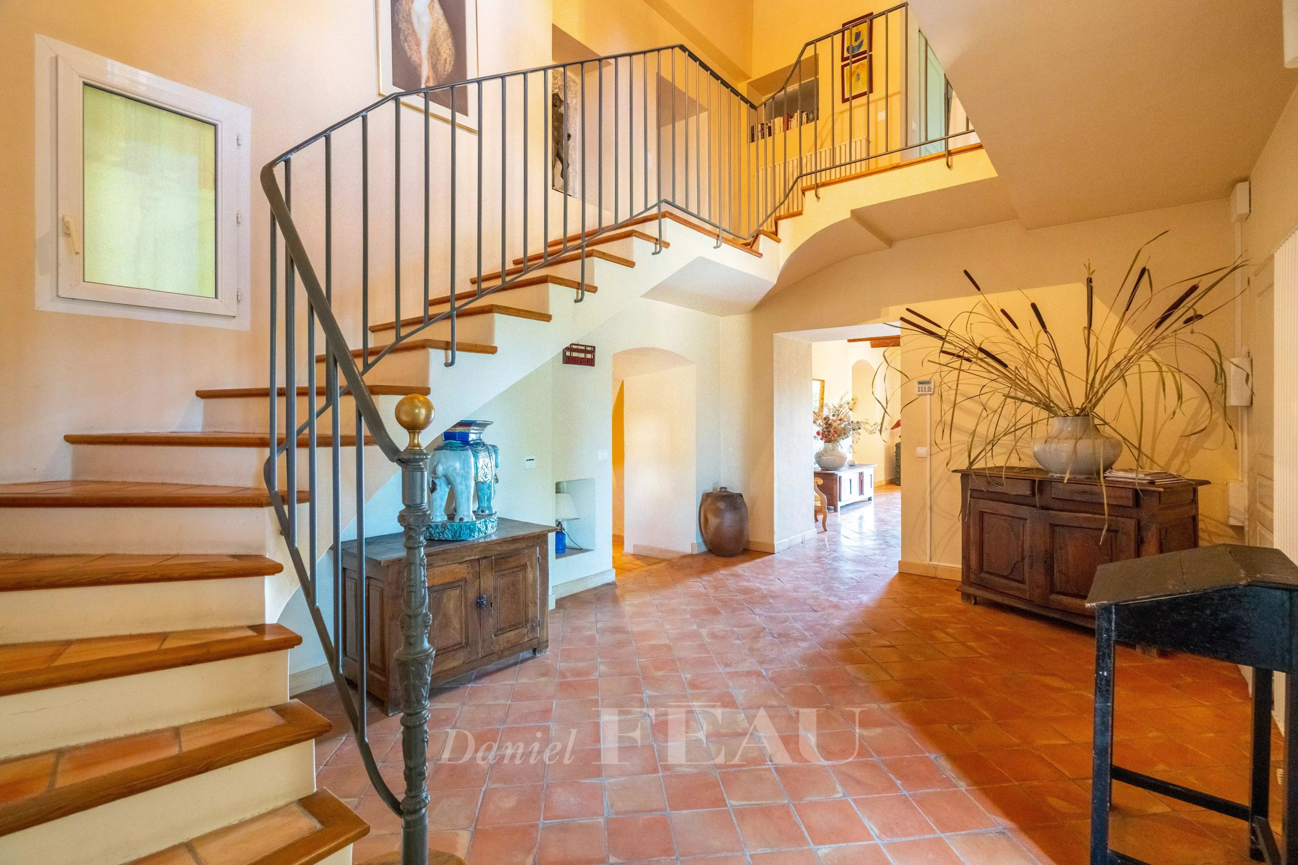 b63cfa908503b28c8da4749904bef342_e362dc13a9_4096-original