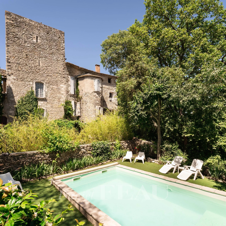 South Luberon – Charming duplex with private garden