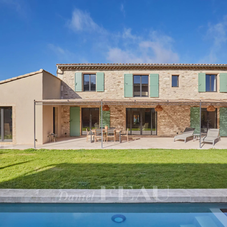 Saint Rémy de Provence – Maison contemporaine en pierre