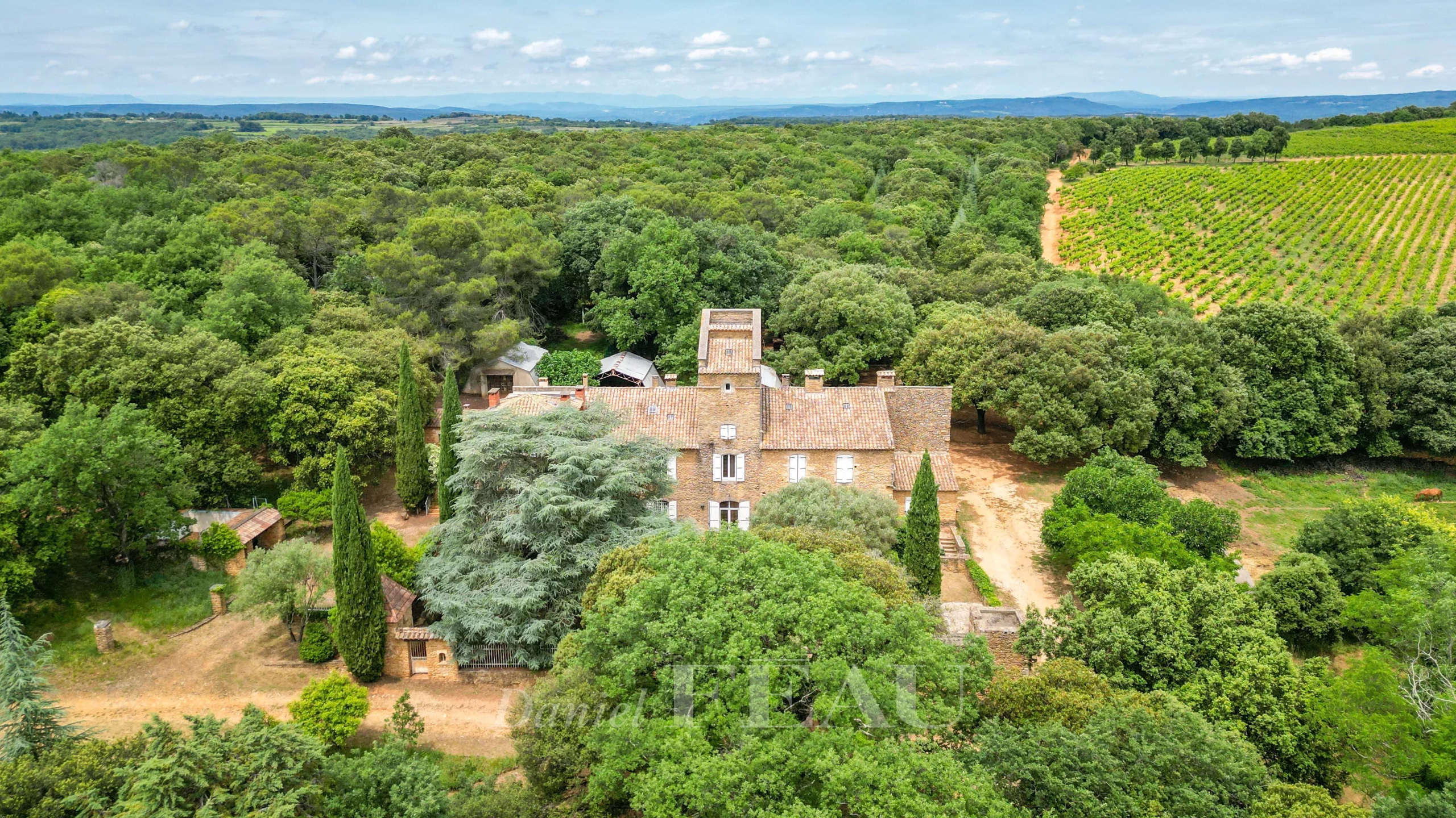 1b277f6c8913d47aa8b0b6fa63c9be77_06383d8301_4096-original