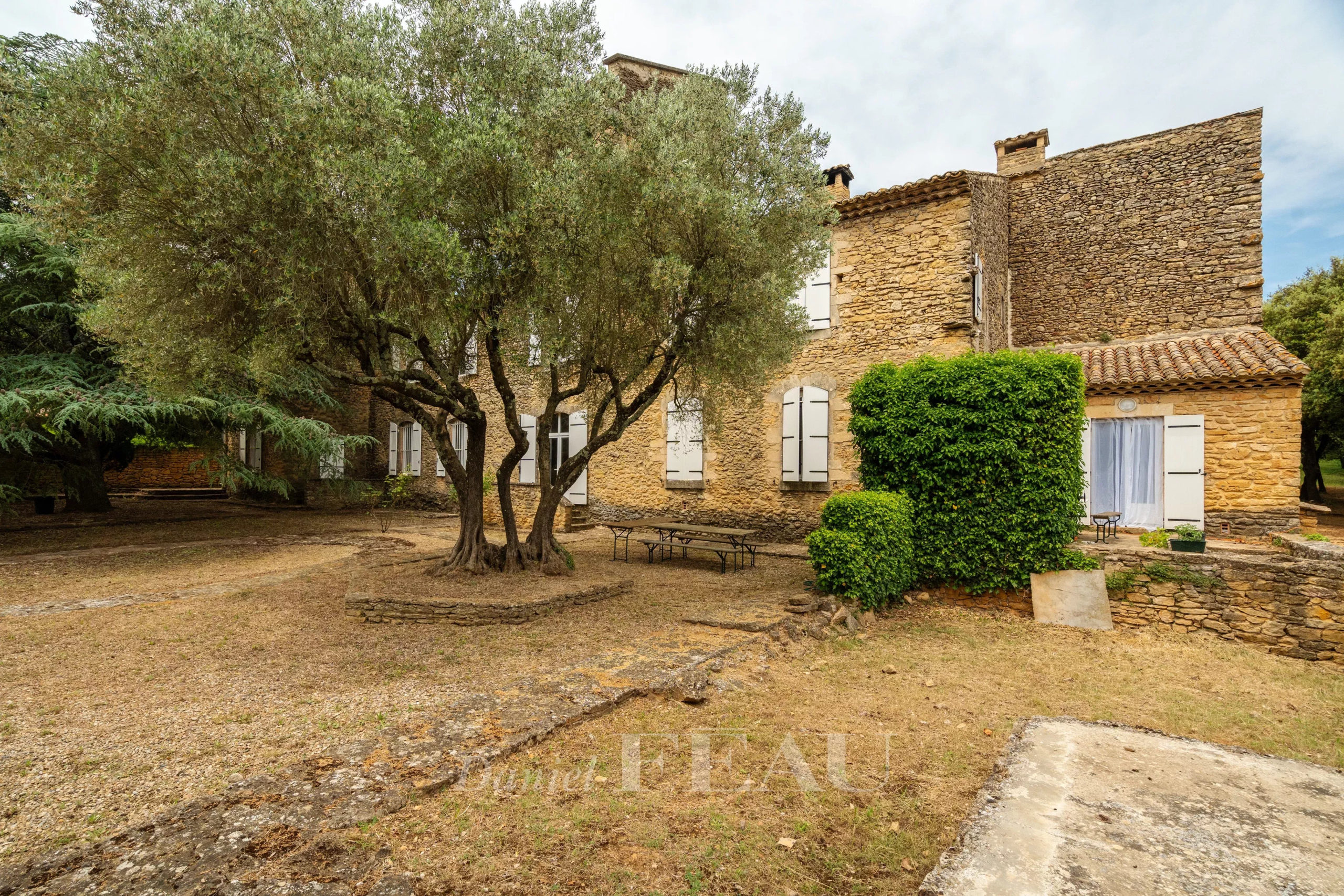 53b755088669e9bb559dc58c1389bfc8_3ea27a064d_4096-original