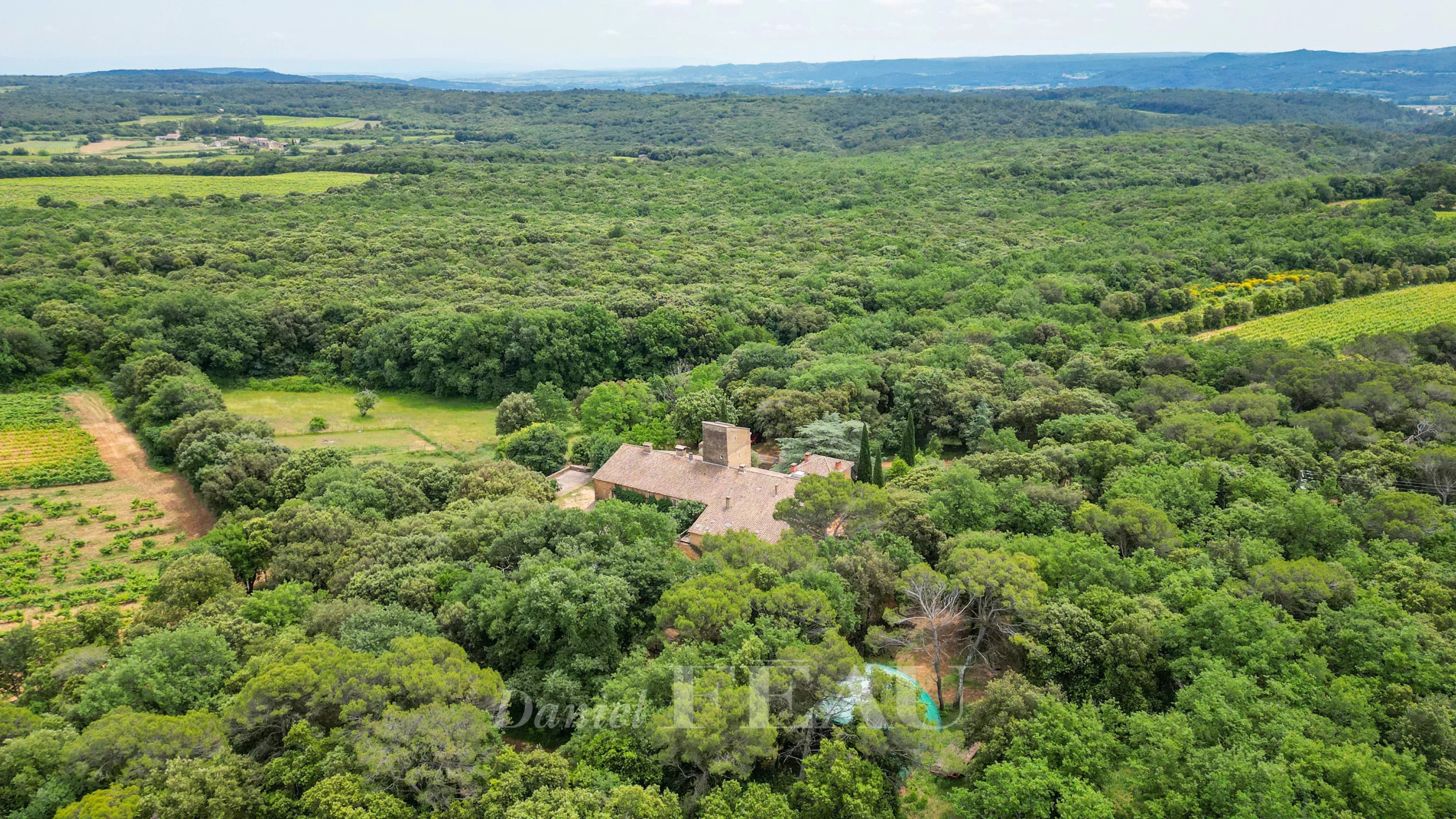 7b3f7730913cce6e56efd82b4aa9d97d_19a875b2df_4096-original