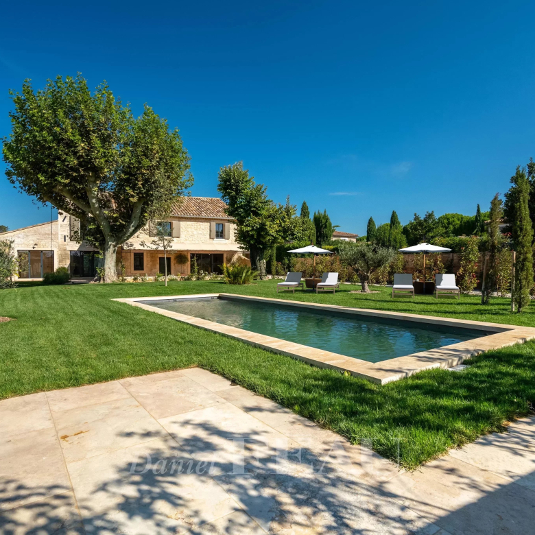 Murs – Mas de charme