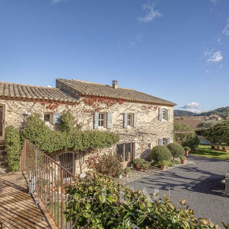 Gordes – Maison d’architecte avec vue