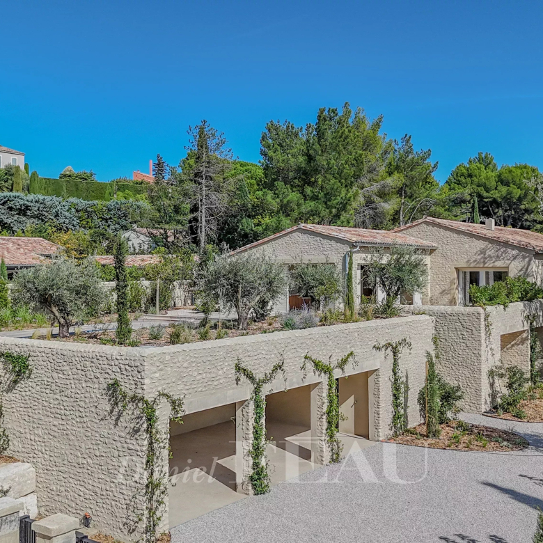 Maussane-les-Alpilles – Maison en pierre entièrement rénovée