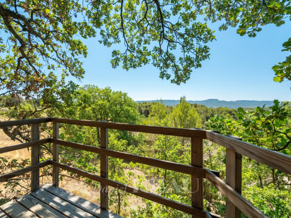 Campagne de Lourmarin  – Mas avec vue