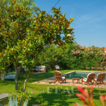 Saint-Cyr-sur-Mer – maison au milieu des vignes, proche du village