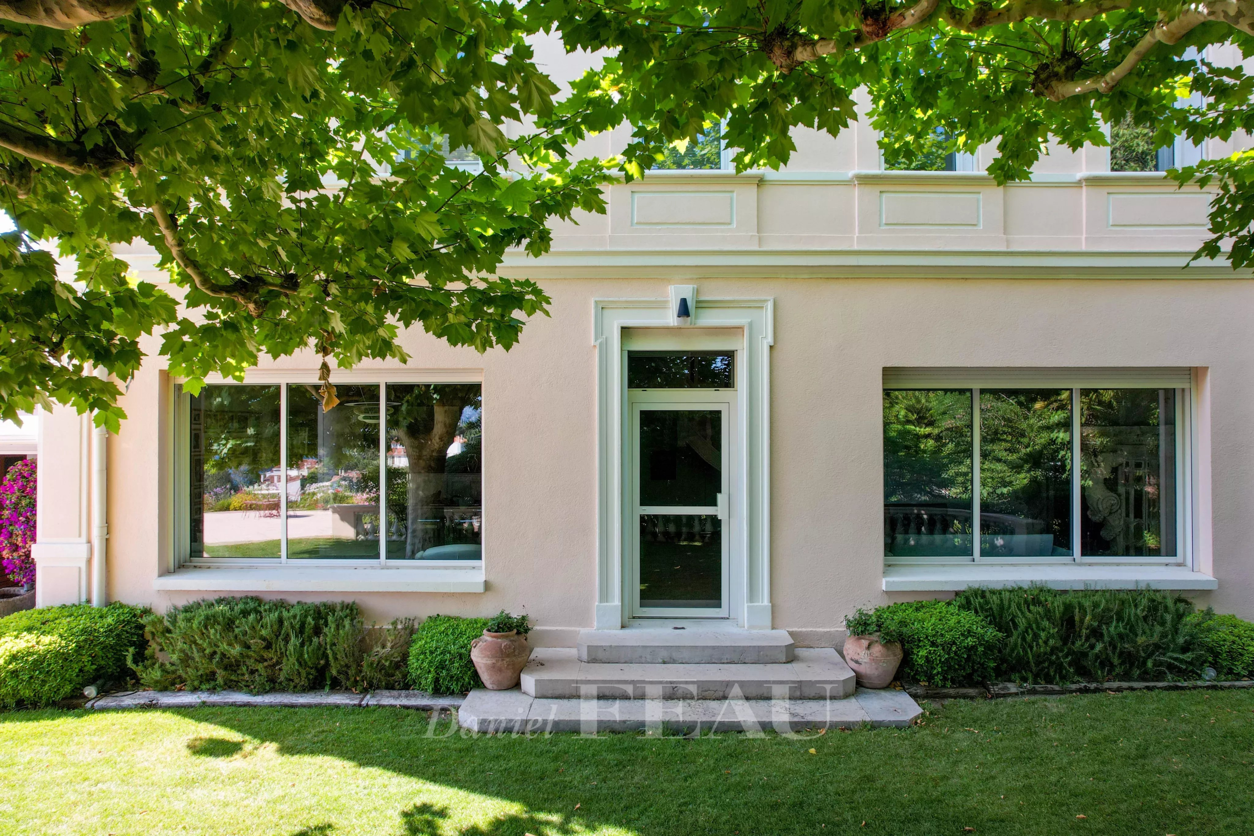 b9164714e2f0e87365a7eff545b40fb6_d2e1954b10_4096-original