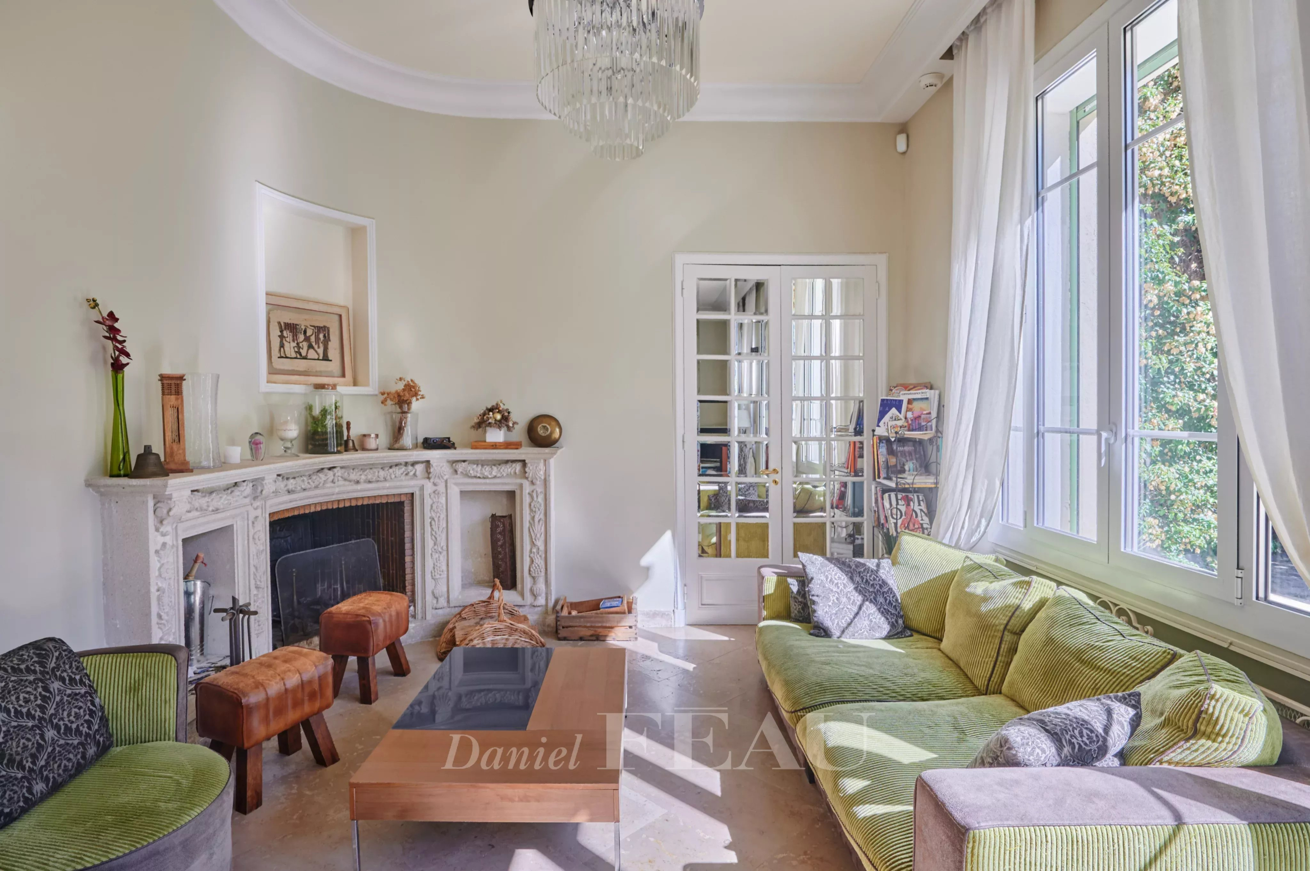 b52cb15bff6c65fc2966e70975f1af6f_5db33b4a17_4096-original