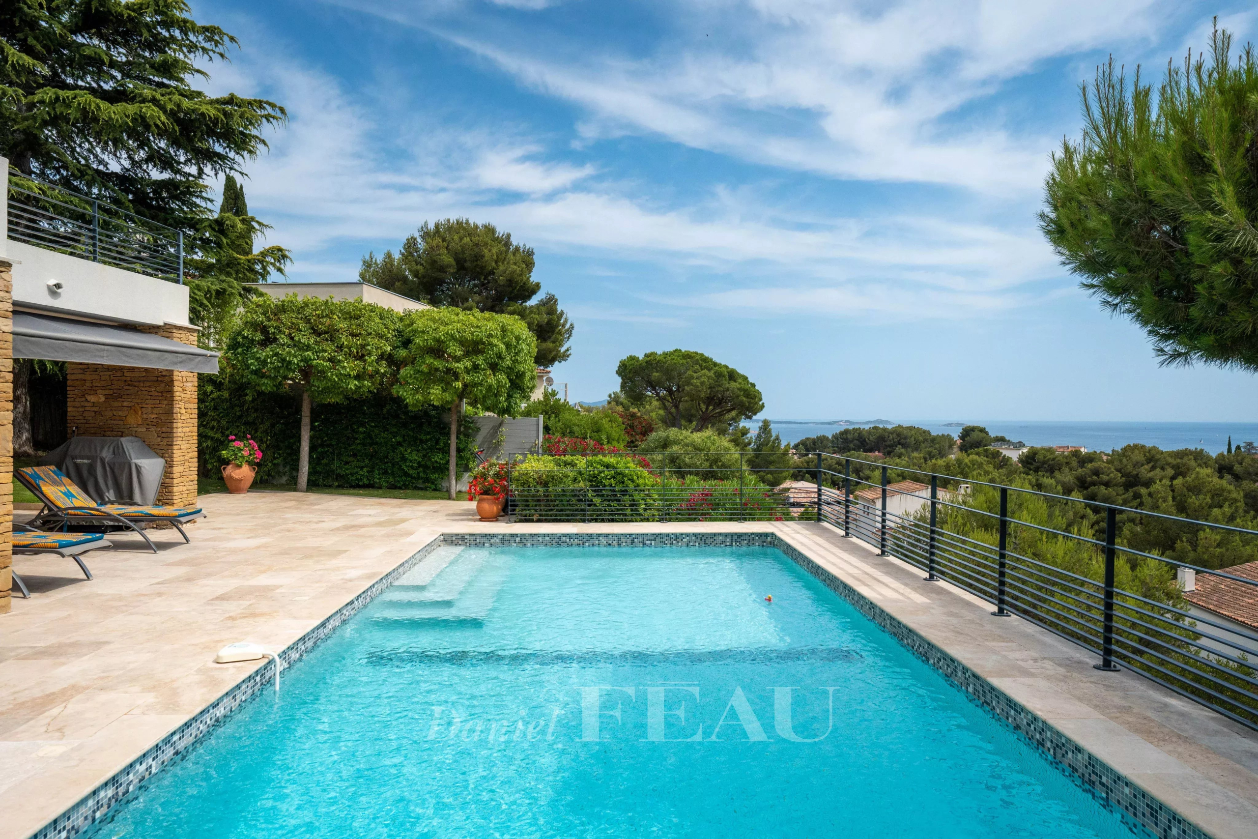 0d68d161428fa4e04df03c805094fdfe_0b86f61c0d_4096-original