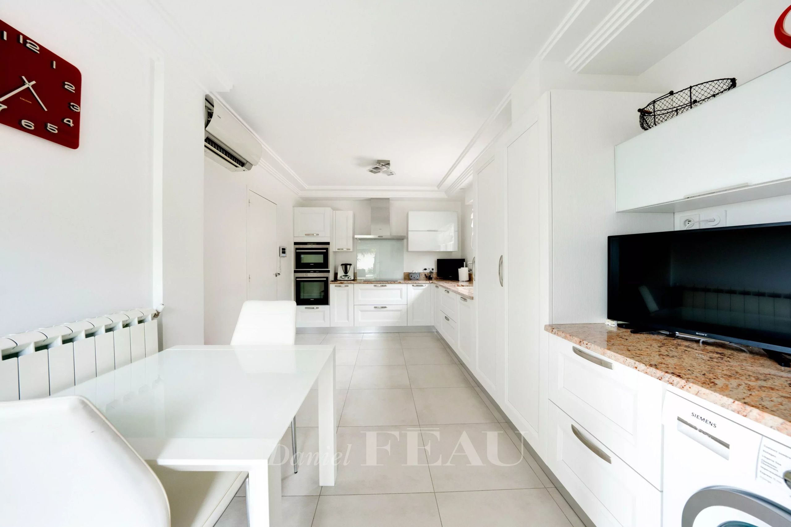 85706bfd61652b0a5c053a450f92867f_5684b2f053_4096-original