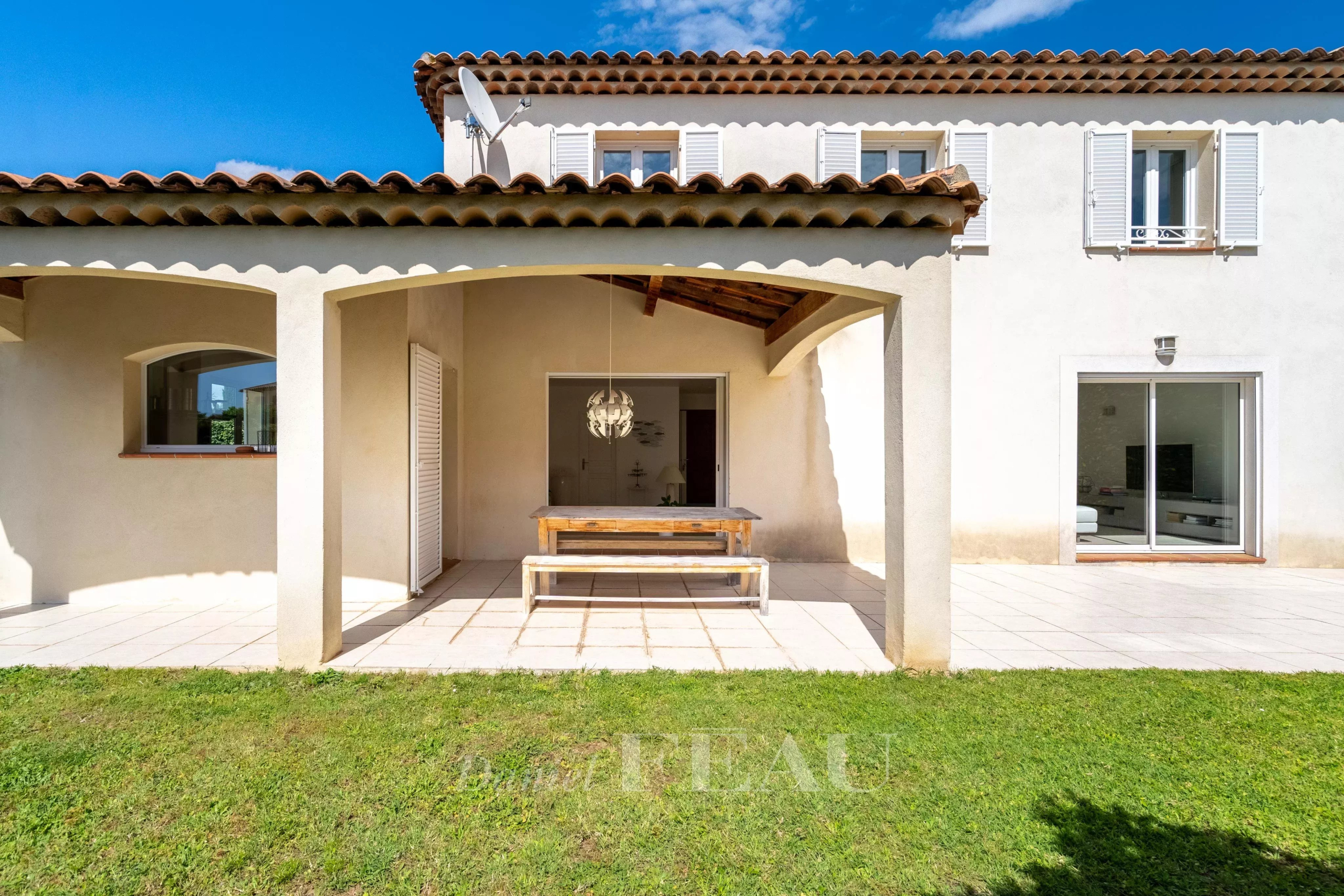 b18f96ecd39ef16f212fc8b6479b0d4e_f7c8093a41_4096-original