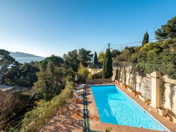 Marseille 7ème – Maison familiale avec piscine